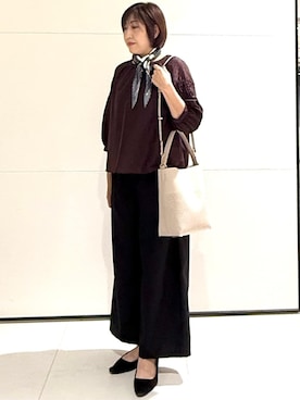 「アイテム（バンダナ/スカーフ、パープル系）」を使った、Satさん（レディース・158cm）の秋コーディネート