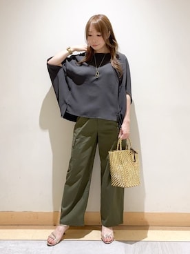 「UNTITLED（アンタイトル）の【UVカット/接触冷感/吸水速乾/ストレッチ性】ドルマンプルオーバー（Tシャツ/カットソー、グレー系）」を使った、sattoさん（レディース・152cm）の夏コーディネート
