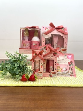 「one'sterrace（ワンズテラス）の◆ラプレミティー ボディケアセット（化粧水、ピンク系）」を使った、Chihaさん（レディース・150cm）の冬コーディネート