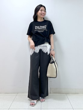 「Dessin（デッサン）の【洗える】オーガニックコットンロゴTシャツ（Tシャツ/カットソー、ブラック系）」を使った、kai12230さん（レディース・161cm）の夏コーディネート