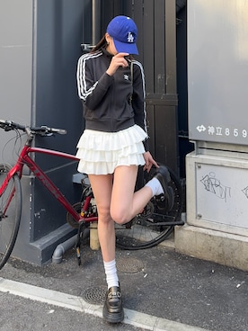 「CHARLES & KEITH（チャールズ & キース）のアイテム」を使った、ibu さん（レディース・164cm）の春コーディネート