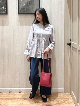 「DRESKIP（ドレスキップ）の【S-LL】大人フェミニン ペプラム風フリルブラウス（シャツ/ブラウス、グレー系）」を使った、youさん（レディース・167cm）の秋コーディネート