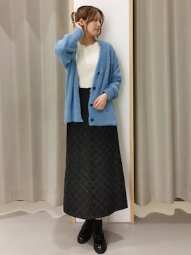 「THE SHOP TK （ザ ショップ ティーケー ）の【ふわふわあったか】フェザーカーディガン（カーディガン/ボレロ、ブルー系）」を使った、ミリさん（レディース・171cm）の秋コーディネート