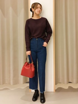 「THE SHOP TK （ザ ショップ ティーケー ）の【S-XLサイズ/選べる7色】どこから見ても美しい ガーターニット/毛玉になりにくい/洗濯機OK（ニット/セーター、パープル系）」を使った、ミリさん（レディース・171cm）の秋コーディネート