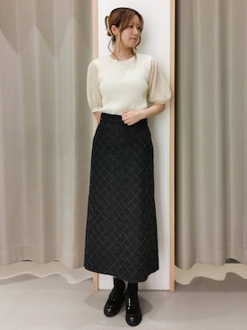 「THE SHOP TK （ザ ショップ ティーケー ）のシアーパフ袖ニット【洗濯機OK】（ニット/セーター、ホワイト系）」を使った、ミリさん（レディース・171cm）の秋コーディネート
