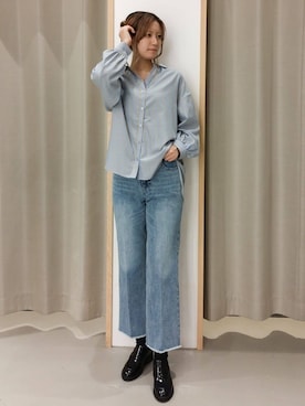 「THE SHOP TK （ザ ショップ ティーケー ）の【後ろ姿もサマになる】ストライプ バックシャーリングシャツ/体型カバー/洗える（シャツ/ブラウス、ブルー系）」を使った、ミリさん（レディース・171cm）の秋コーディネート