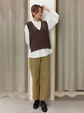 「THE SHOP TK （ザ ショップ ティーケー ）の【春まで着られる】ニットベスト＆ブラウスセット/洗濯機OK（シャツ/ブラウス、ブラウン系）」を使った、ミリさん（レディース・171cm）の秋コーディネート