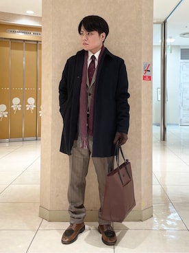 「TAKEO KIKUCHI（タケオキクチ）の【Made in JAPAN】ブロード レギュラーカラー ドレスシャツ（ビジネスシャツ、ホワイト系）」を使った、Suehiroさん（メンズ・165cm）の冬コーディネート