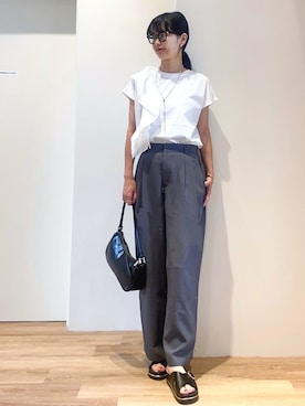 「OPAQUE.CLIP（オペークドットクリップ）のアイテム（Tシャツ/カットソー）」を使った、あいさん（レディース・169cm）の夏コーディネート
