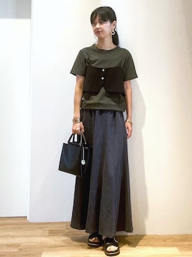「OPAQUE.CLIP（オペークドットクリップ）のアイテム（Tシャツ/カットソー）」を使った、あいさん（レディース・169cm）の夏コーディネート