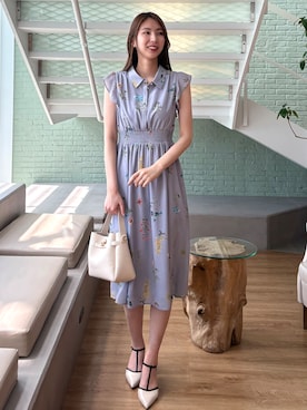 「index（インデックス）のボタニカルフレアワンピース【洗濯機OK】（ワンピース、グレー系）」を使った、74meguさん（レディース）の夏コーディネート