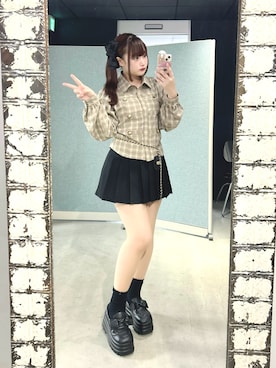 「continuer de NICE CLAUP(コンティニューデナイスクラップ)の【今季大注目!】ナポレオン風シャツ(シャツ/ブラウス、ベージュ系)」を使った、maimaiさん(レディース・154cm)の秋コーディネート