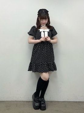 「continuer de NICE CLAUP(コンティニューデナイスクラップ)のときめきを詰め込んだ、主役級あざとリボン付ドットミニワンピ(ワンピース、ブラック系)」を使った、maimaiさん(レディース・154cm)の夏コーディネート