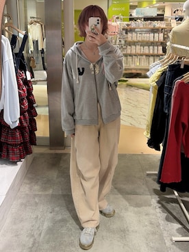 三田真凜さんのコーディネート