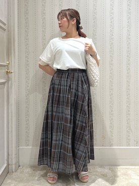 「grove（グローブ）の【二の腕カバー/UVカット・ひんやり】袖口シアースクエアネックTシャツ（Tシャツ/カットソー、ホワイト系）」を使った、nanaさん（レディース・153cm）の夏コーディネート