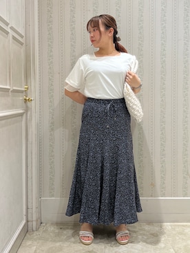 「grove（グローブ）の【二の腕カバー/UVカット・ひんやり】袖口シアースクエアネックTシャツ（Tシャツ/カットソー、ホワイト系）」を使った、nanaさん（レディース・153cm）の春コーディネート