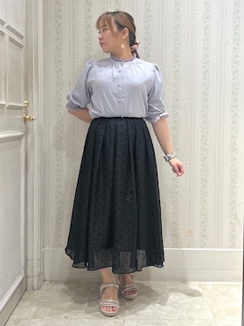 「couture brooch（クチュールブローチ）の【大人上品・前後2WAY】エンブロレース 5分袖ブラウス【洗濯機可】（シャツ/ブラウス、ブルー系）」を使った、nanaさん（レディース・153cm）の夏コーディネート