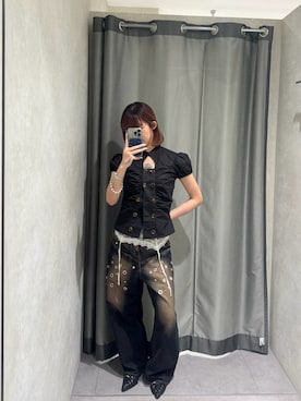 「WHO'S WHO gallery（フーズフーギャラリー）のアイテム（デニムパンツ）」を使った、レイアさん（レディース・160cm）の春コーディネート