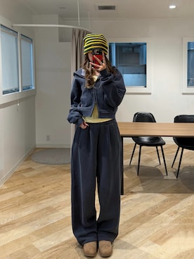 「UGG（アグ）のアイテム」を使った、saraさん（レディース・172cm）の秋コーディネート