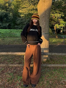 「BENUA（ベヌア）のborder beanie/ボーダービーニー（ニットキャップ/ビーニー、オレンジ系）」を使った、saraさん（レディース・172cm）の秋コーディネート