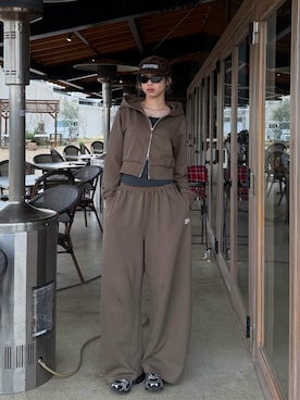 「gentle monster（ジェントルモンスター）のアイテム」を使った、saraさん（レディース・172cm）の春コーディネート