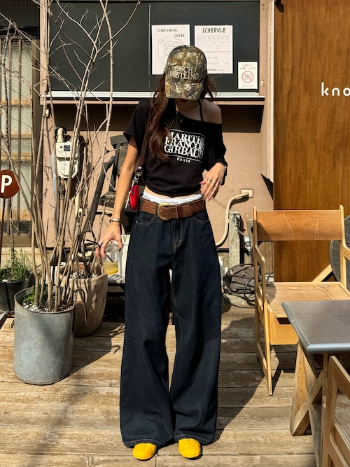 BENUA（ベヌア）の「ワイドデニム - Wide denim -（デニムパンツ