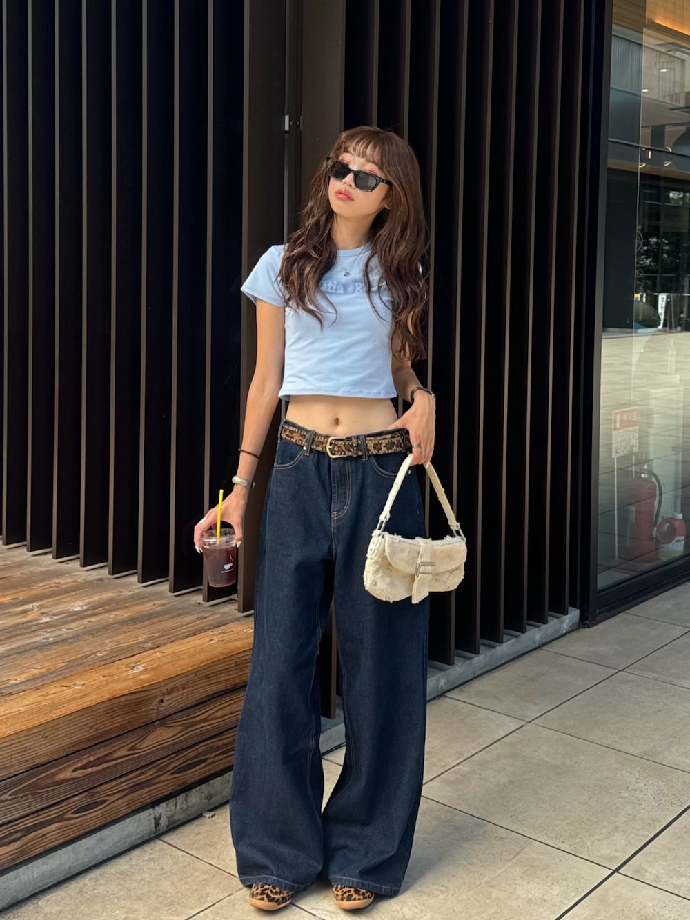 BENUA（ベヌア）の「ワイドデニム - Wide denim -（デニムパンツ