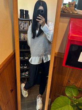 「アイテム（スニーカー）」を使った、すずめさん（レディース・163cm）の秋コーディネート