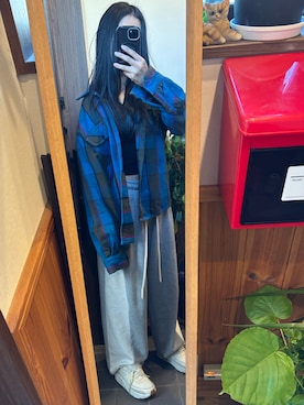 「アイテム（スニーカー）」を使った、すずめさん（レディース・163cm）の秋コーディネート