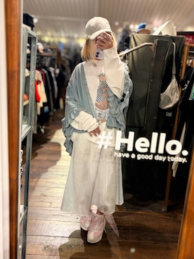 「アイテム（ポンチョ）」を使った、りゅうさん（レディース・155cm）の秋コーディネート