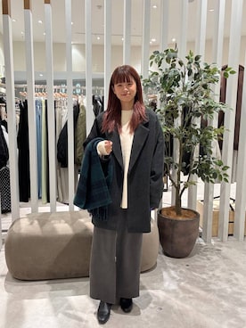 「アイテム（ストール/ショール）」を使った、いまみさん（レディース・158cm）の秋コーディネート