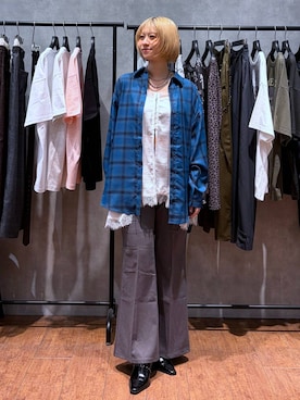 「PAGEBOY（ページボーイ）のウエストデザインフレアパンツ（スラックス、グレー系）」を使った、yamadaさん（レディース・160cm）の夏コーディネート