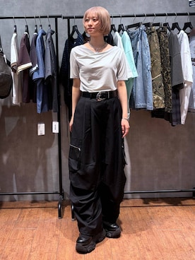 「PAGEBOY（ページボーイ）のZIPタックカーゴパンツ【裾ドローコード付き】（カーゴパンツ、ブラック系）」を使った、yamadaさん（レディース・160cm）の夏コーディネート