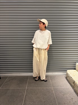 「URBAN RESEARCH DOORS（アーバンリサーチドアーズ）のギャザーボリュームパンツ（その他パンツ、ホワイト系）」を使った、sayakaさん（レディース・152cm）の夏コーディネート