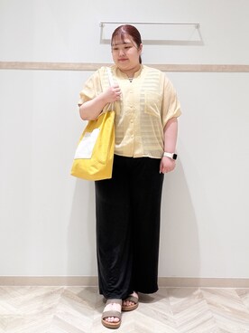 「SHOO・LA・RUE（シューラルー）の【洗濯機可/選べる6色】程よいシアー感が涼し気 ゆったりワッシャードルマンブラウス（シャツ/ブラウス、イエロー系）」を使った、slrymk13さん（レディース・153cm）の夏コーディネート