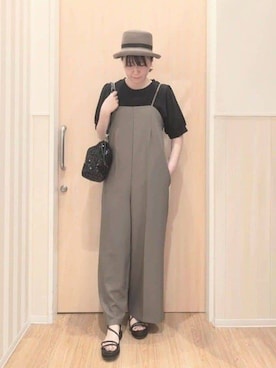 「DRESKIP（ドレスキップ）の【S-LL/二の腕カバー】大人フェミニンな印象に ジャカードレーストップス（Tシャツ/カットソー、ブラック系）」を使った、UEさん（レディース）の夏コーディネート