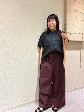 「かぐれ（カグレ）のコットンサイドタックワイドパンツ（その他パンツ）」を使った、こもりさん（レディース・146cm）の夏コーディネート