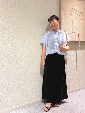 「かぐれ（カグレ）のリネンフリルフレンチシャツ（シャツ/ブラウス、ブルー系）」を使った、こもりさん（レディース・146cm）の夏コーディネート