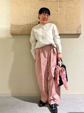 「かぐれ（カグレ）のコットンテーパードイージーパンツ（その他パンツ、ピンク系）」を使った、こもりさん（レディース・146cm）の春コーディネート
