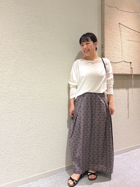 「かぐれ（カグレ）のリネンボートネックカットソー（Tシャツ/カットソー、ホワイト系）」を使った、こもりさん（レディース・146cm）の夏コーディネート