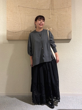 「かぐれ（カグレ）のアイテム（カーディガン/ボレロ）」を使った、こもりさん（レディース・146cm）の秋コーディネート