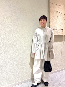 「かぐれ（カグレ）のコットンクロップドパンツ（その他パンツ、ホワイト系）」を使った、こもりさん（レディース・146cm）の夏コーディネート