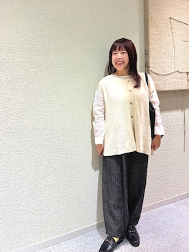 「かぐれ（カグレ）のフロッキードットプルオーバー（シャツ/ブラウス、ホワイト系）」を使った、こもりさん（レディース・146cm）の秋コーディネート