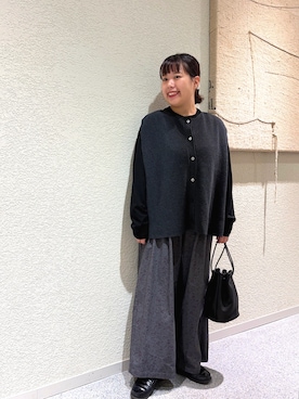 「かぐれ（カグレ）のアイテム（Tシャツ/カットソー）」を使った、こもりさん（レディース・146cm）の秋コーディネート
