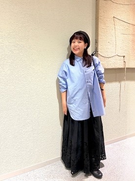 「かぐれ（カグレ）のコットンストライプレギュラーシャツ（シャツ/ブラウス、ブルー系）」を使った、こもりさん（レディース・146cm）の秋コーディネート