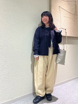 「かぐれ（カグレ）のコットンリネンフリルブラウス（シャツ/ブラウス、ブルー系）」を使った、こもりさん（レディース・146cm）の春コーディネート