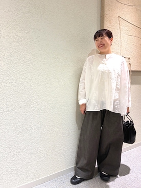 「かぐれ（カグレ）のライトリネンストレートイージーパンツ（その他パンツ、ブラック系）」を使った、こもりさん（レディース・146cm）の夏コーディネート
