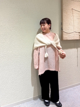 「かぐれ（カグレ）のペルータッセルストール（ストール/ショール、ホワイト系）」を使った、こもりさん（レディース・146cm）の秋コーディネート