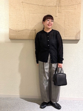 「かぐれ（カグレ）のシアーモヘヤカーディガン（カーディガン/ボレロ、ブラック系）」を使った、こもりさん（レディース・146cm）の秋コーディネート