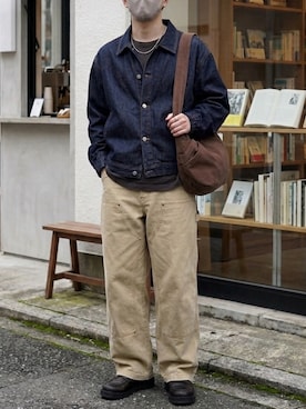 「Clarks（クラークス）のアイテム」を使った、しゅーまいさん（メンズ・165cm）の春コーディネート